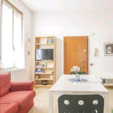 2 Bedrooms Apartment Near Metro M1 Marelli 17Min From Duomo Sesto San Giovanni Luaran gambar